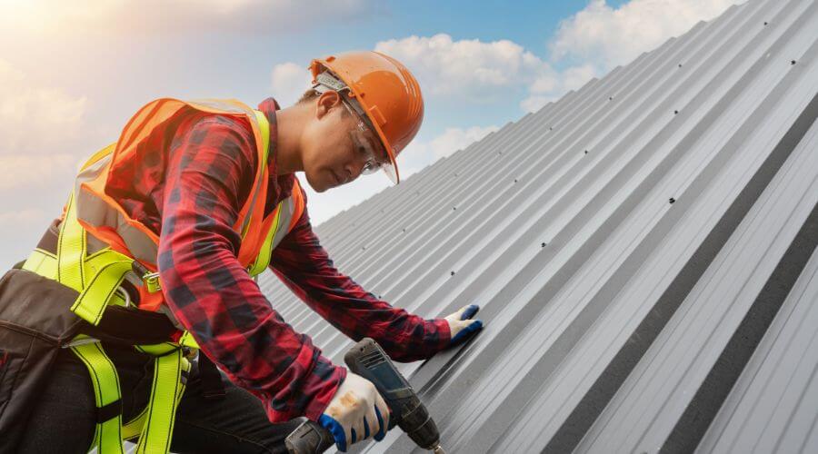 Professional Emergency Roof Repairs services in Hyampom, CA